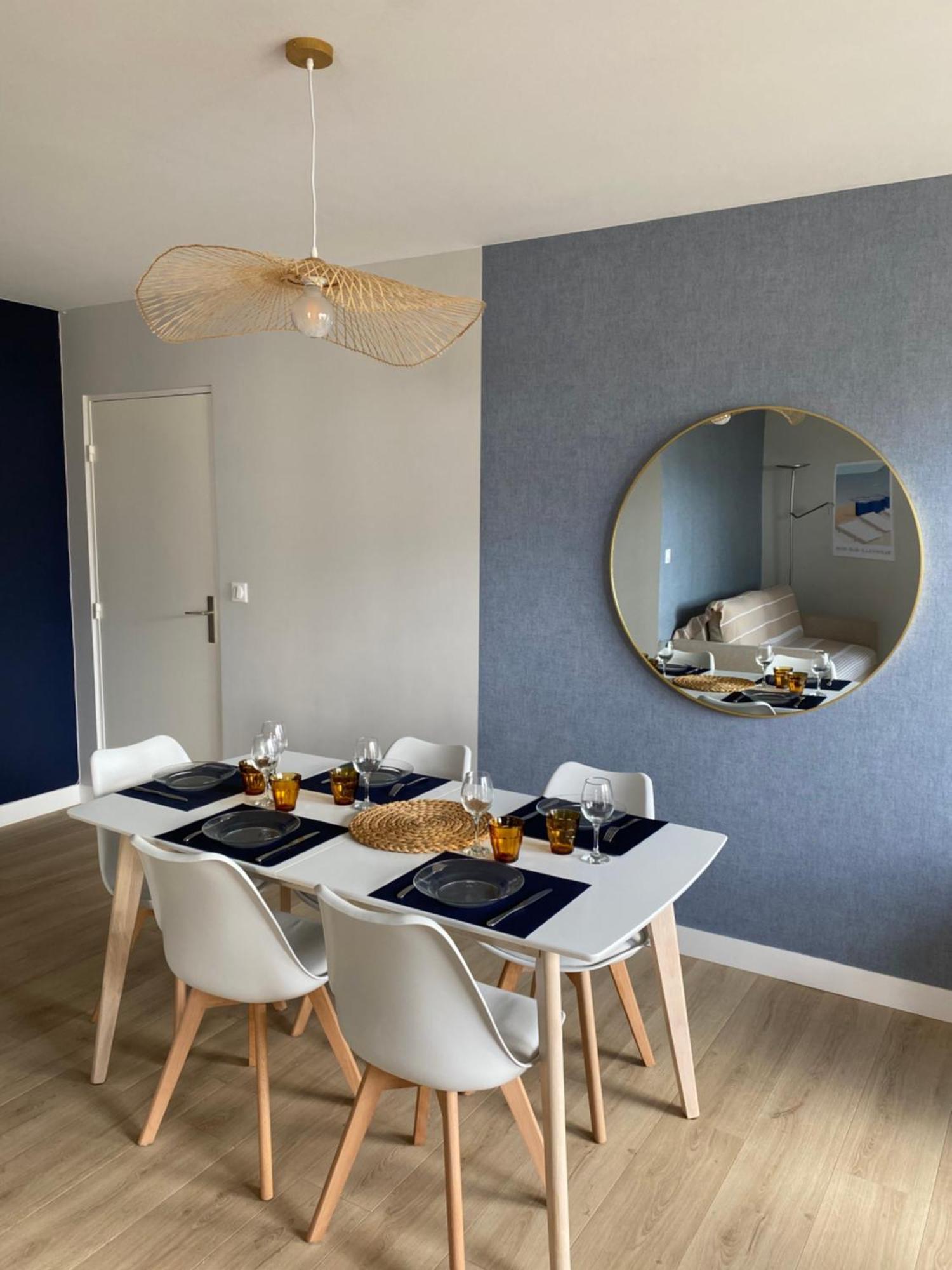Appartement 65M2 Avec Balcon Vues Partielles Mer A 150M De La Plage Et Centre, Wifi Et Parking Prive Blonville-sur-Mer Dış mekan fotoğraf
