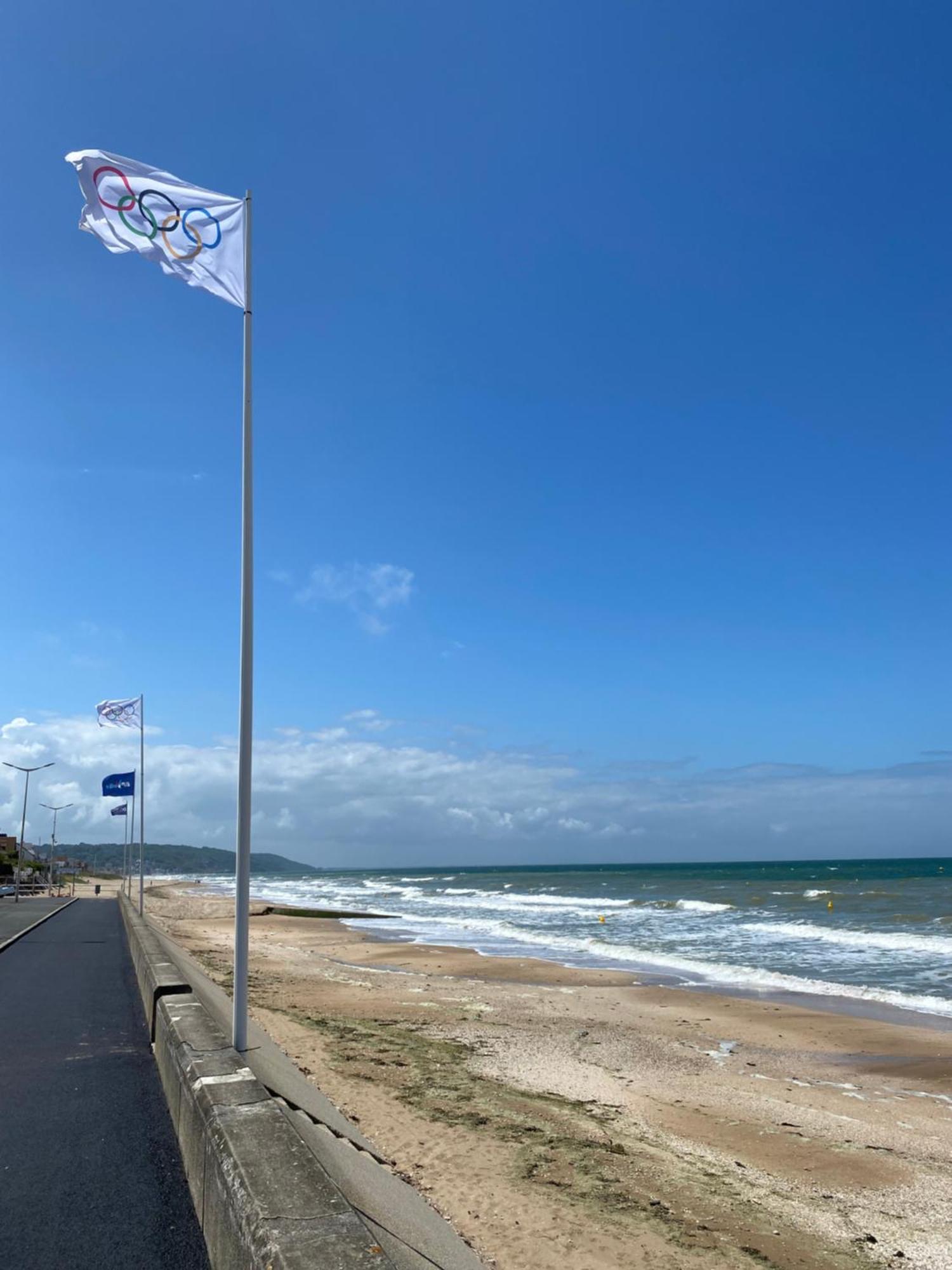 Appartement 65M2 Avec Balcon Vues Partielles Mer A 150M De La Plage Et Centre, Wifi Et Parking Prive Blonville-sur-Mer Dış mekan fotoğraf